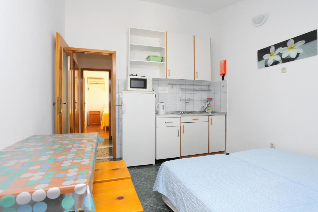 Apartments By The Sea Duce, Omis - 2737 외부 사진