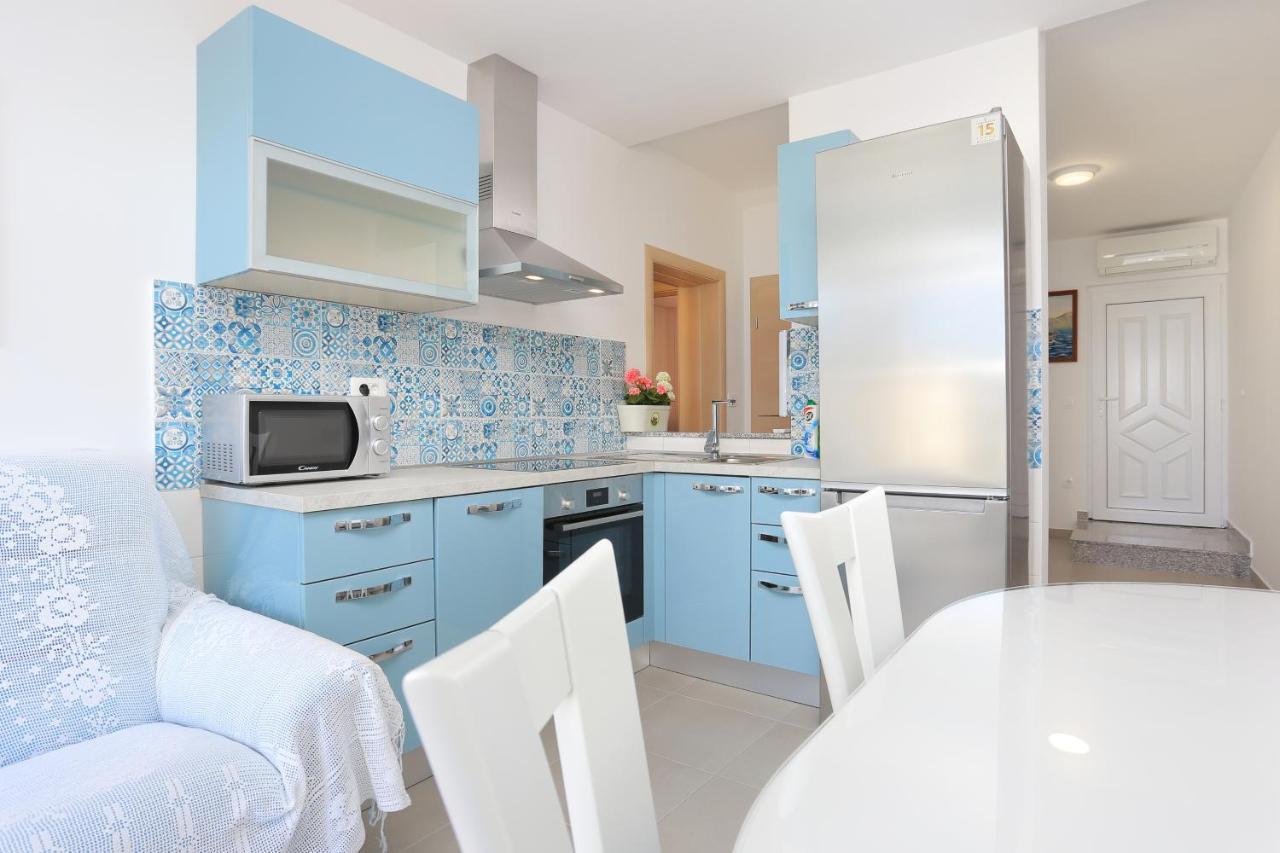 Apartments By The Sea Duce, Omis - 2737 외부 사진